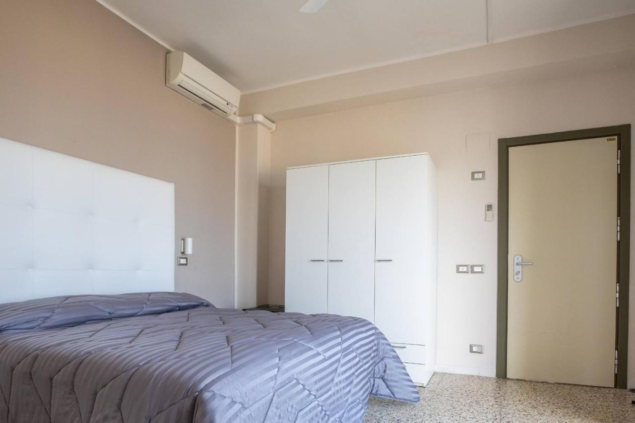 Hotel Deanna Bellaria-Igea Marina Exterior photo