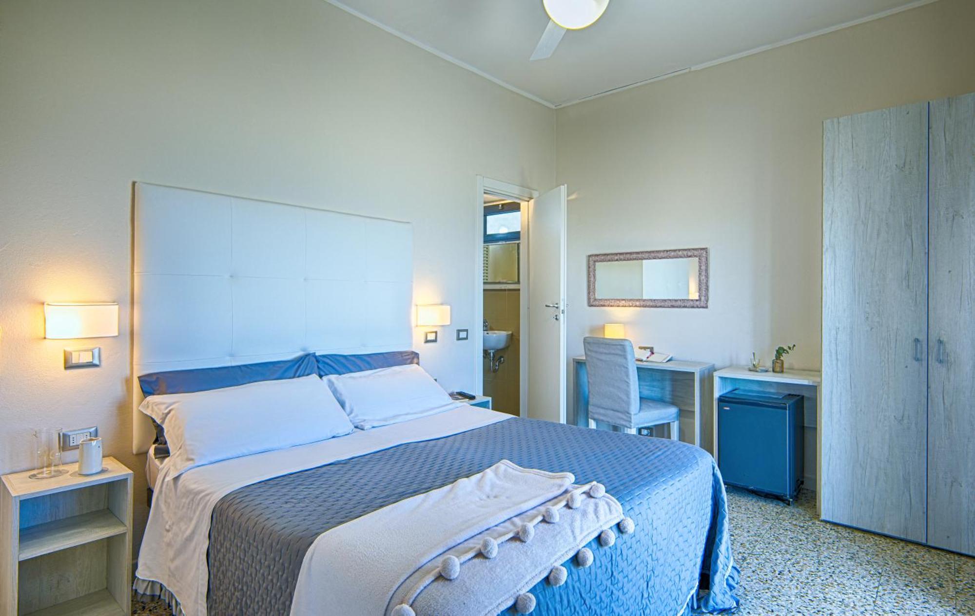 Hotel Deanna Bellaria-Igea Marina Exterior photo